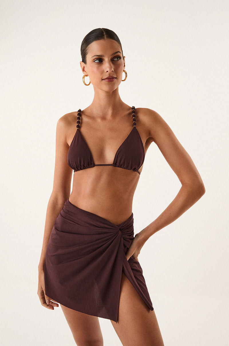 gid://shopify/Product/9600401801437