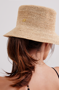 gid://shopify/Product/9595566391517