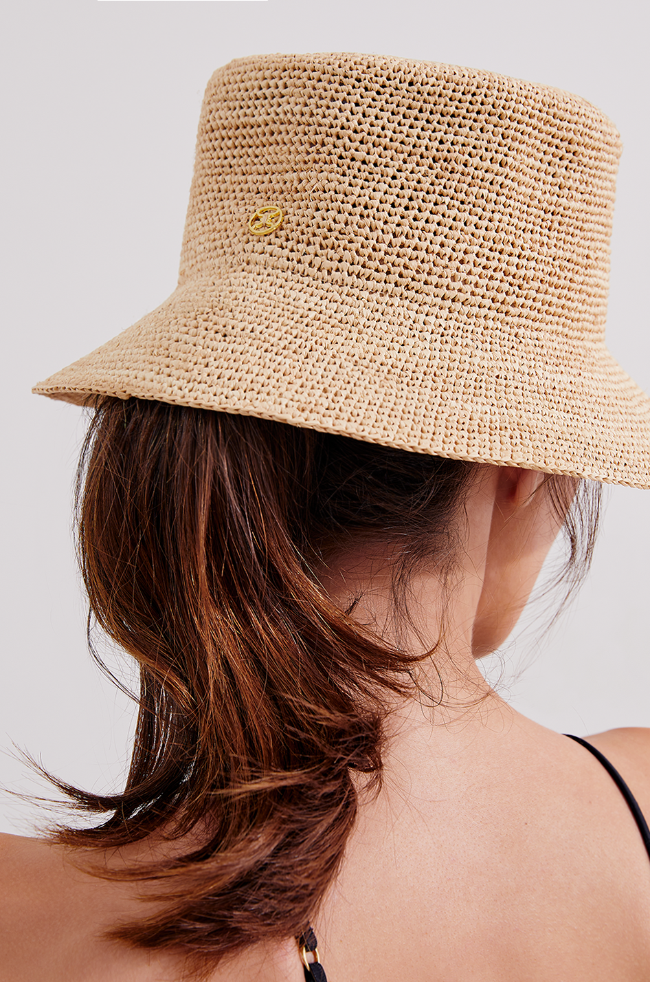 gid://shopify/Product/9595566391517