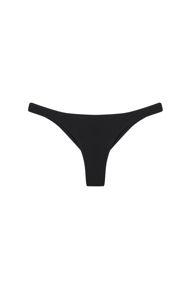 gid://shopify/Product/9595932901597