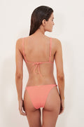 gid://shopify/Product/9595942764765