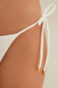 gid://shopify/Product/9596117418205