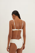 gid://shopify/Product/9596123316445