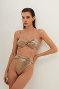 gid://shopify/Product/9596113092829