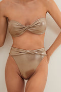 gid://shopify/Product/9596113092829