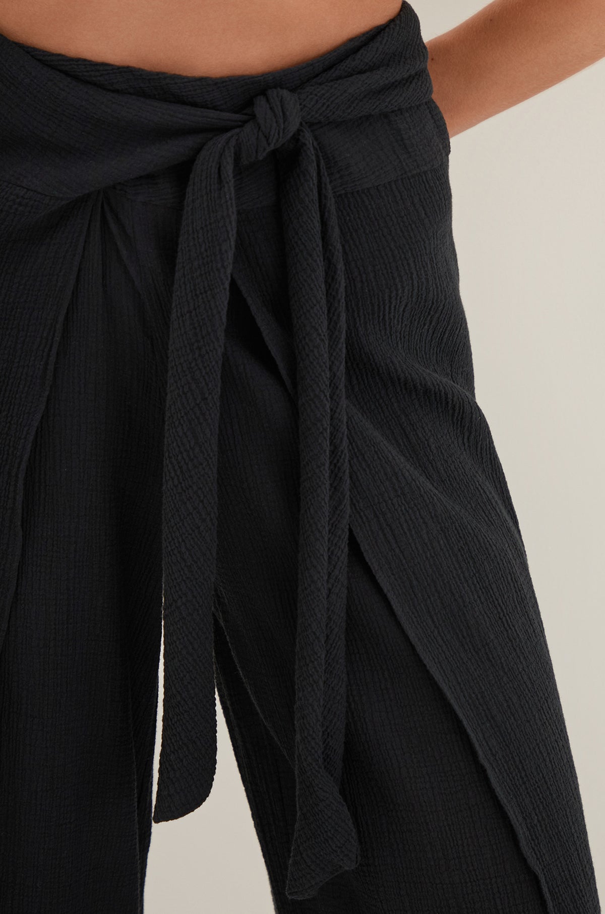 gid://shopify/Product/9596094513373