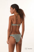 gid://shopify/Product/9676112396509
