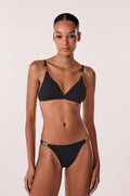 gid://shopify/Product/9676142313693