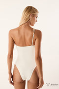 gid://shopify/Product/9676147065053