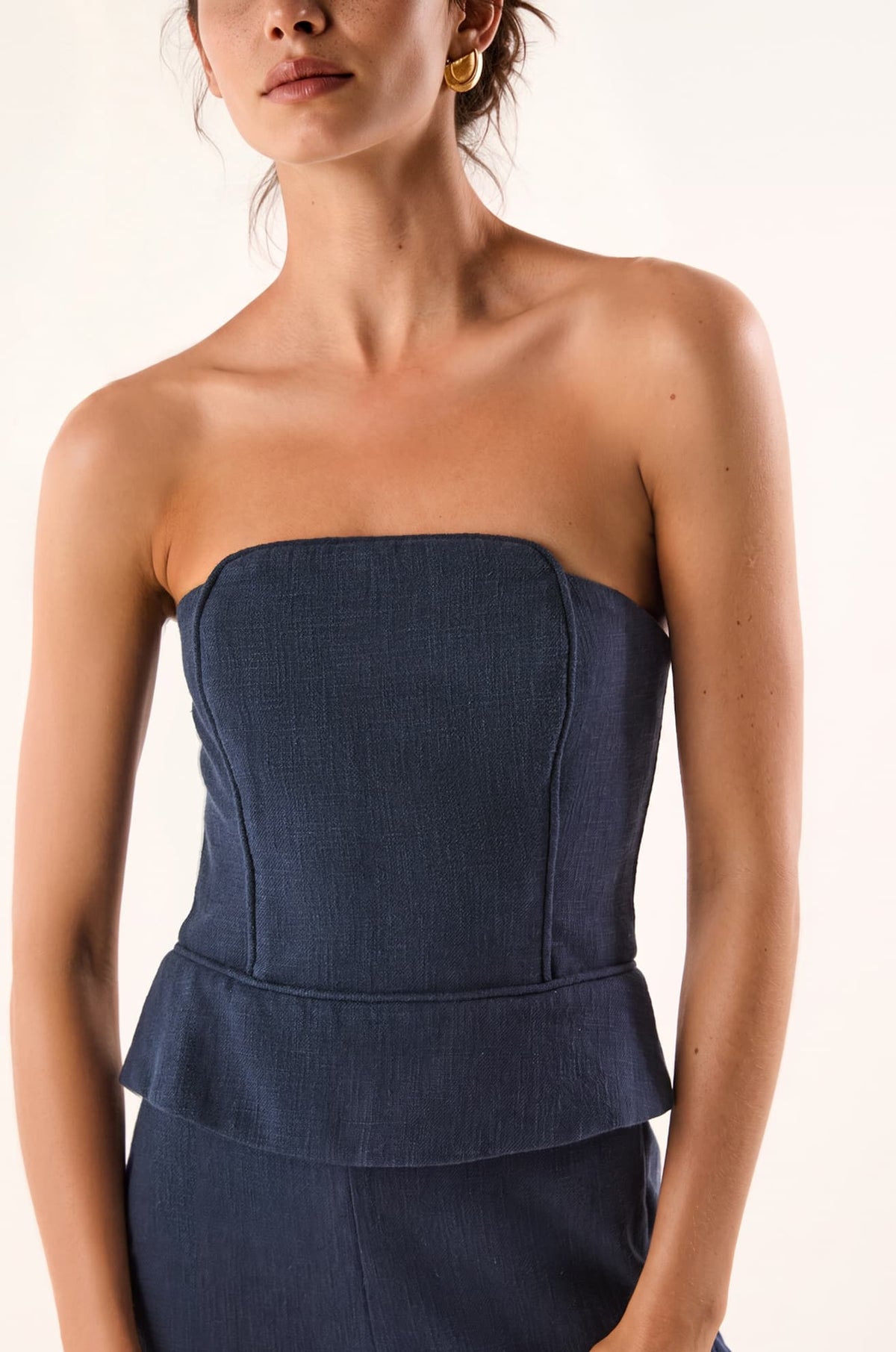 gid://shopify/Product/9676150341853