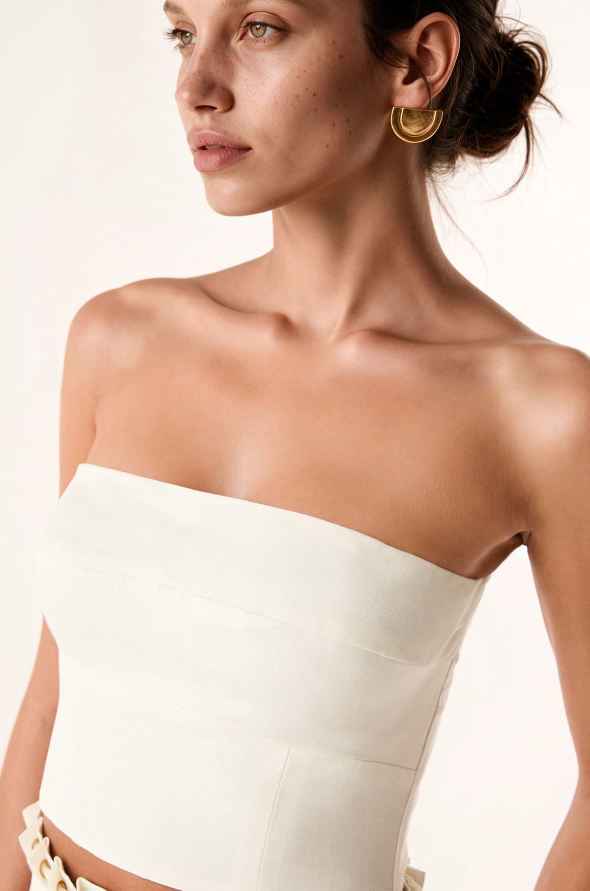 gid://shopify/Product/9676154274013