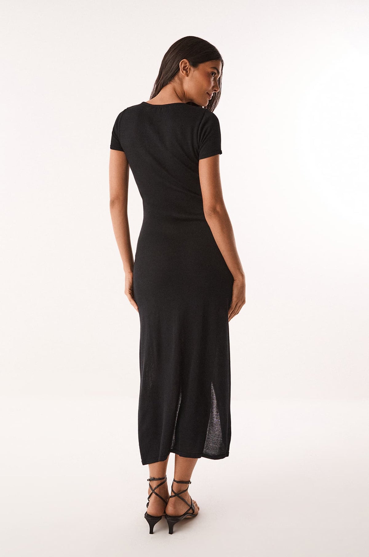 gid://shopify/Product/9676161646813