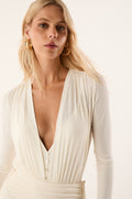 gid://shopify/Product/9676169511133