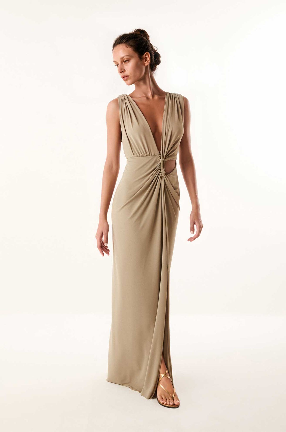 gid://shopify/Product/9676171673821