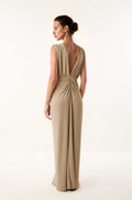 gid://shopify/Product/9676171673821