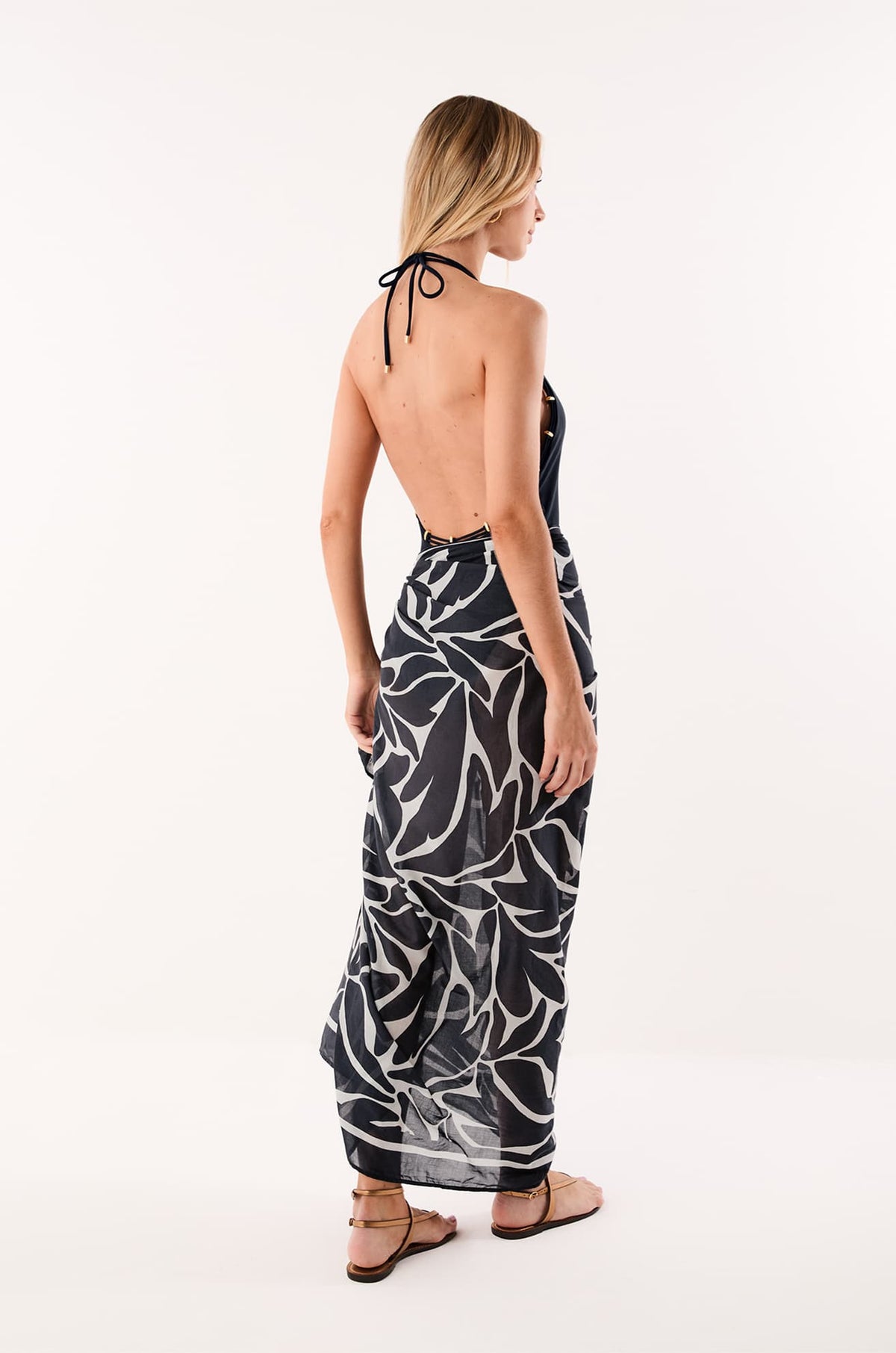 gid://shopify/Product/9676177703133