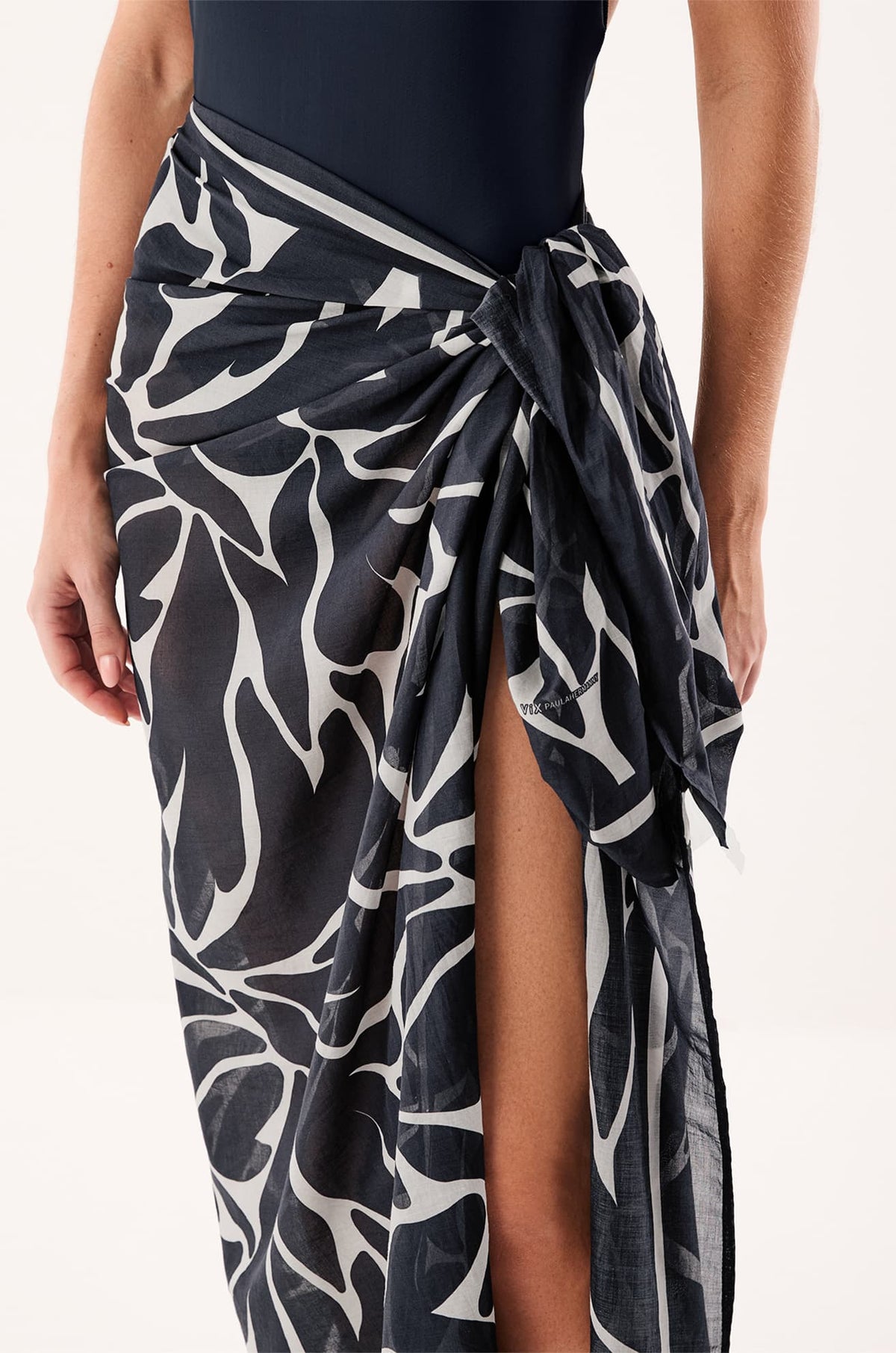 gid://shopify/Product/9676177703133