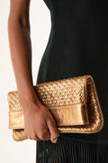 gid://shopify/Product/9676180783325