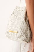 gid://shopify/Product/15406729199837