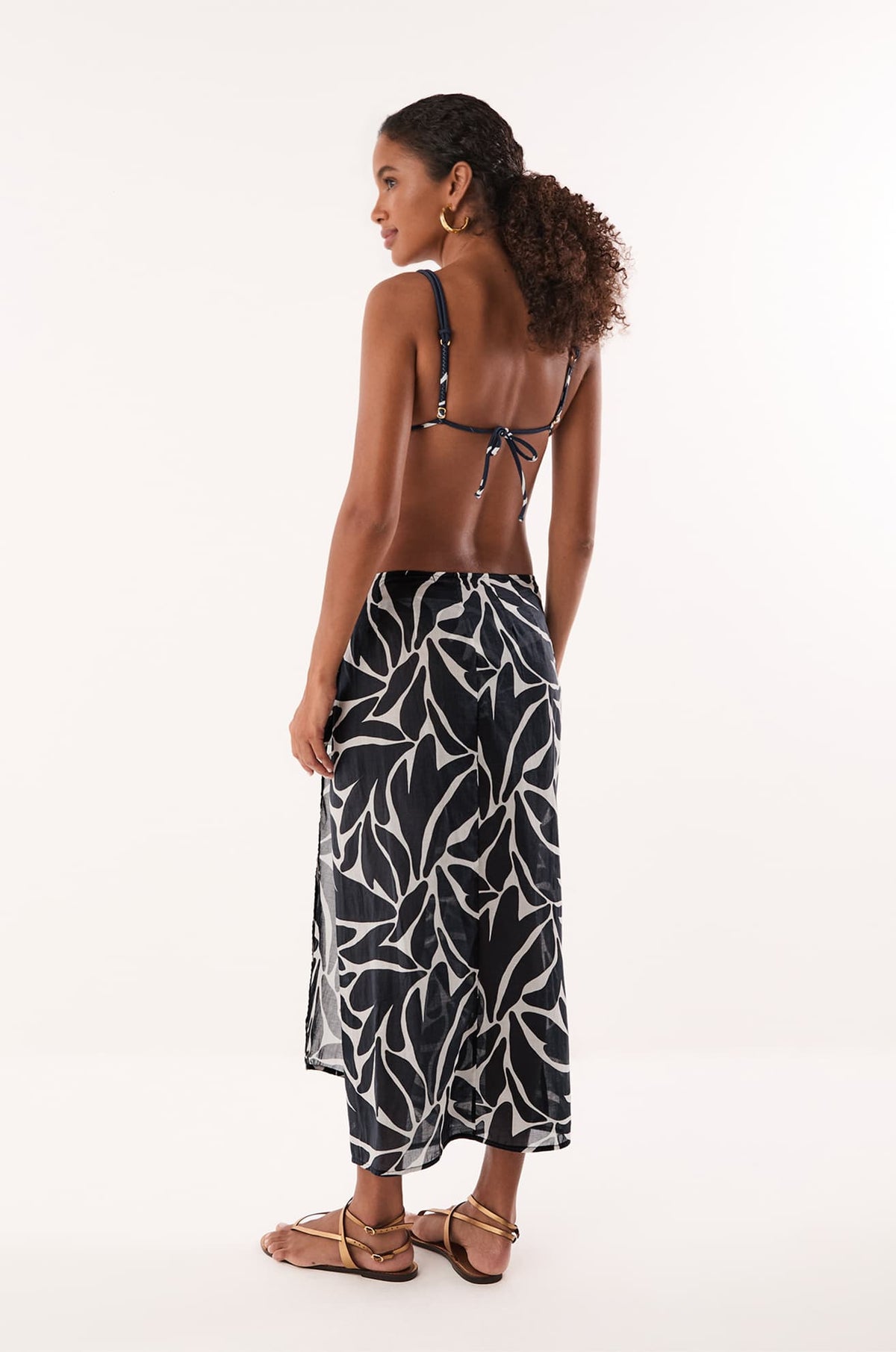 gid://shopify/Product/15403261984989