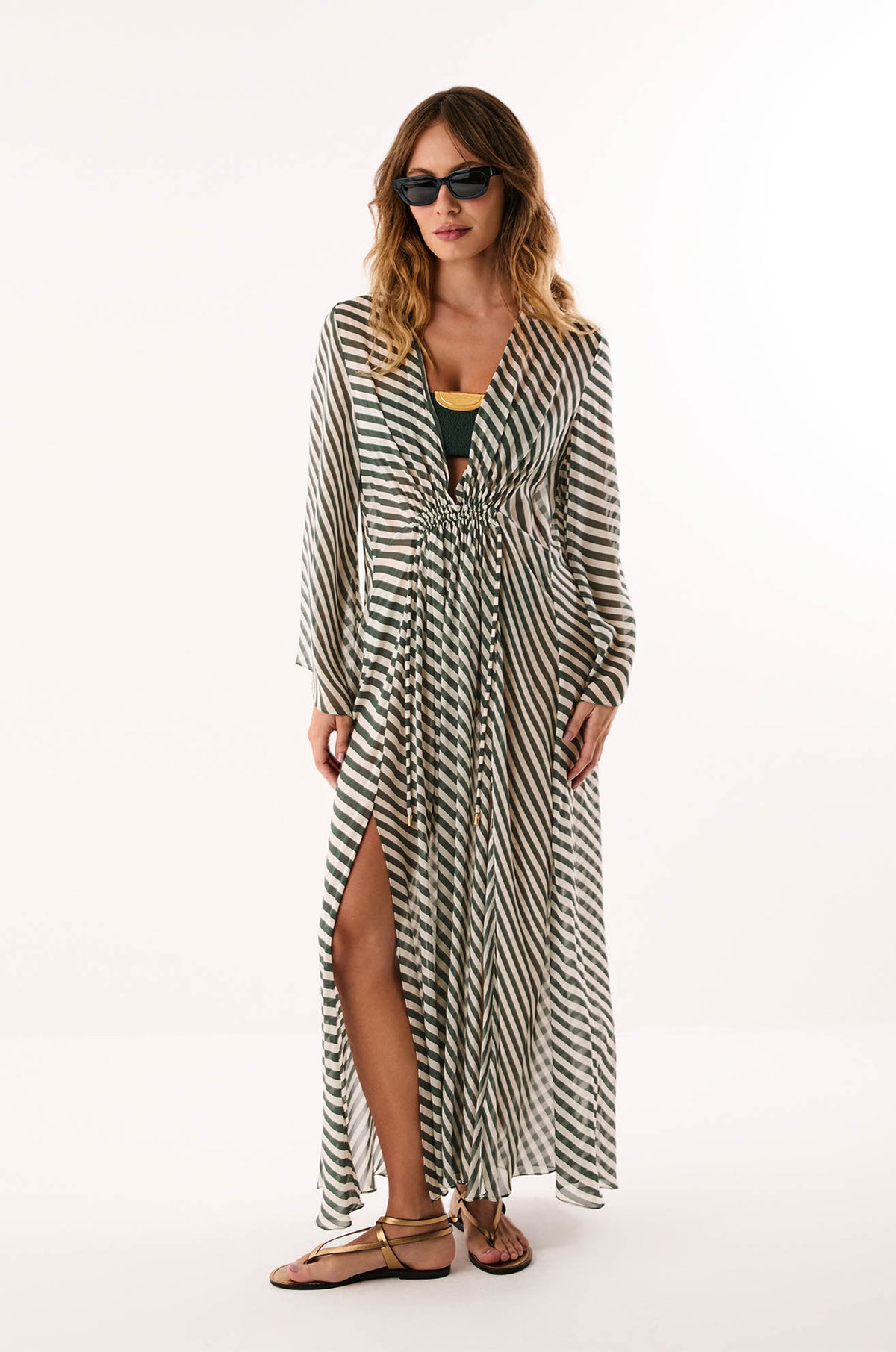 gid://shopify/Product/9676186779869