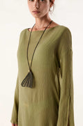 gid://shopify/Product/9676188877021