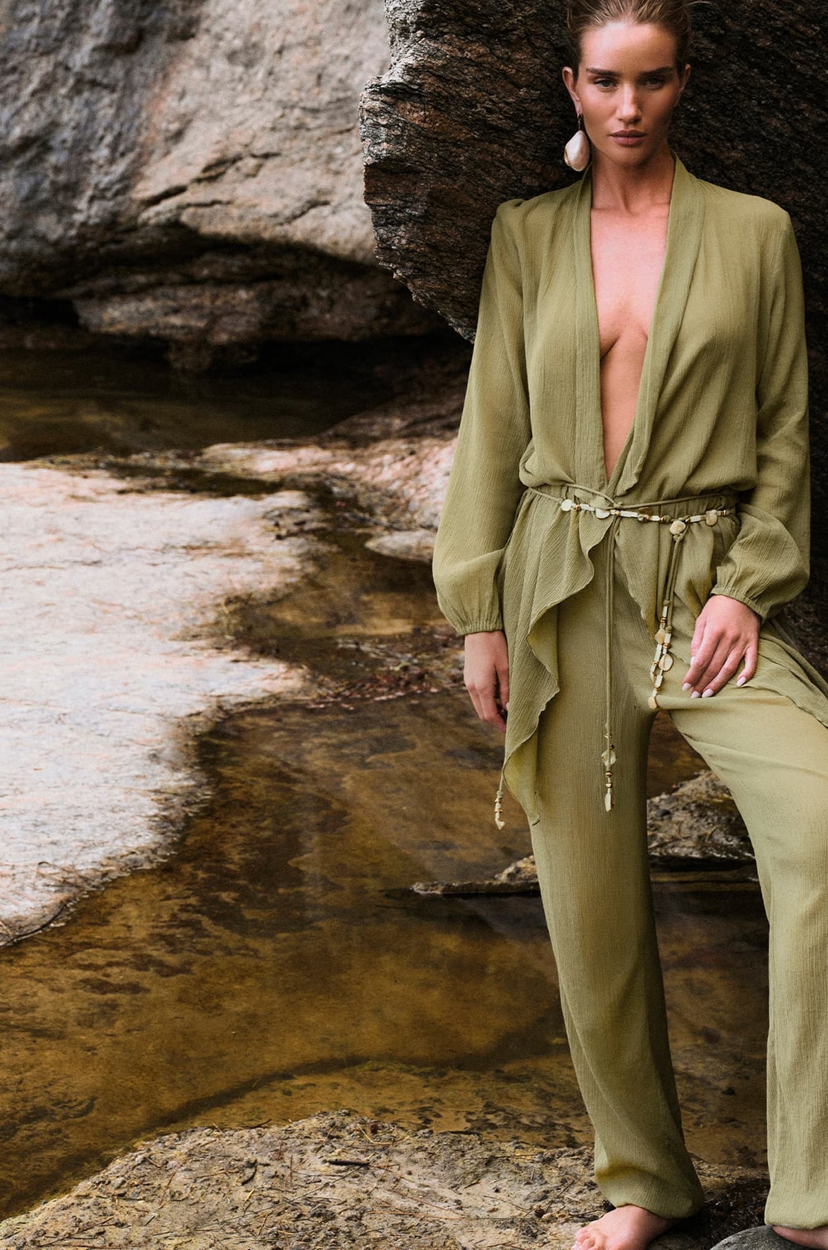 gid://shopify/Product/9676189040861