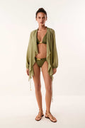 gid://shopify/Product/9676189171933