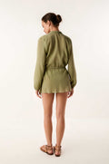 gid://shopify/Product/9676189171933