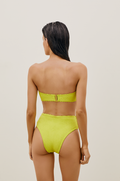gid://shopify/Product/9595884503261
