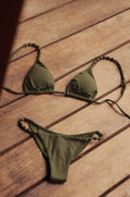 gid://shopify/Product/9595972780253