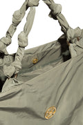 gid://shopify/Product/9595976220893