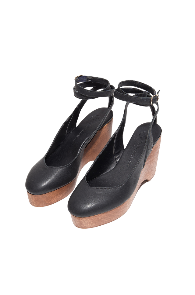 gid://shopify/Product/9595966783709
