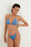 gid://shopify/Product/9596153397469