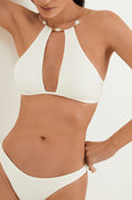 gid://shopify/Product/9596154347741