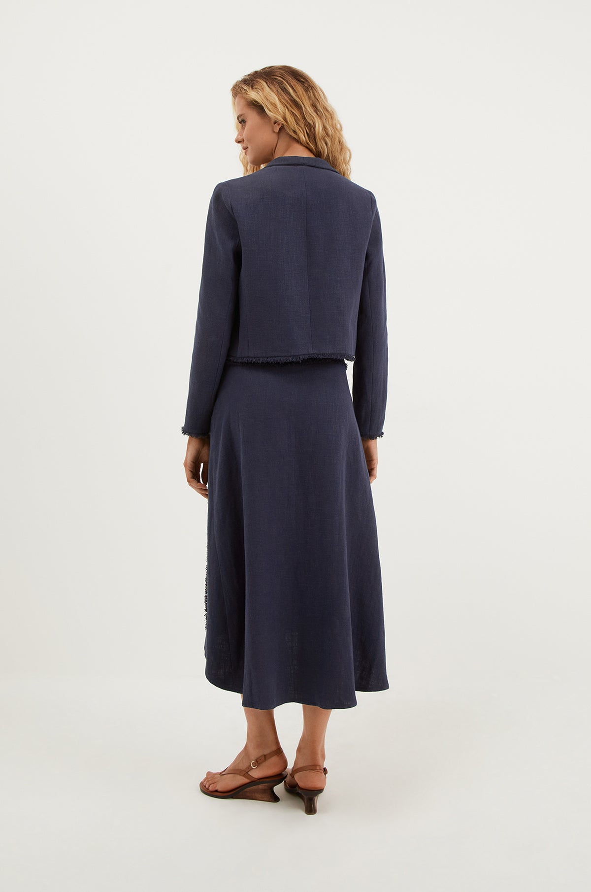 gid://shopify/Product/9596167553245