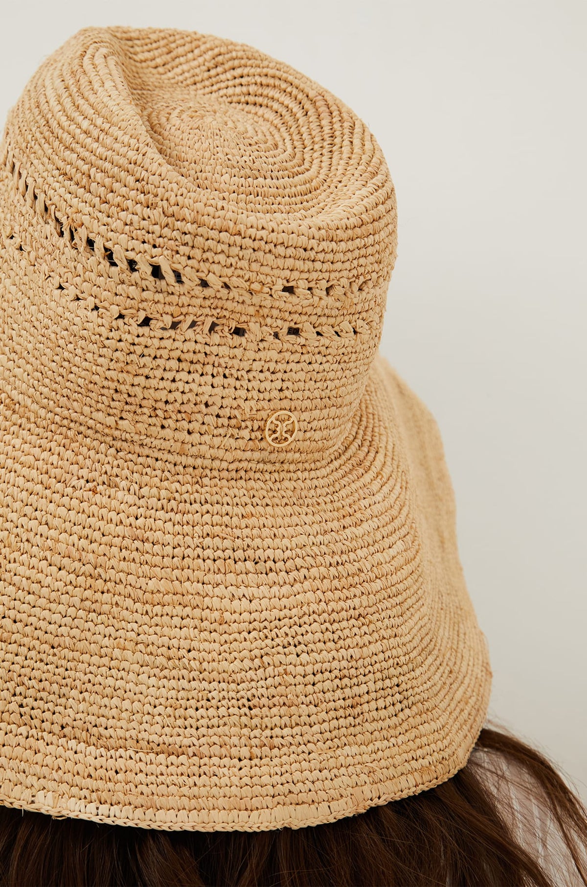 gid://shopify/Product/9613670121693