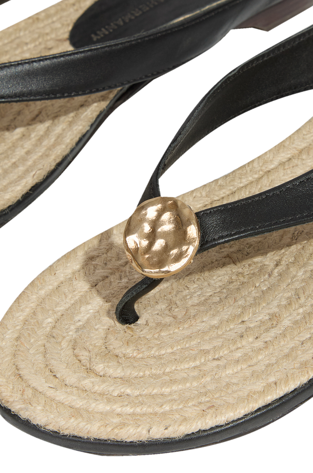 gid://shopify/Product/9596158738653