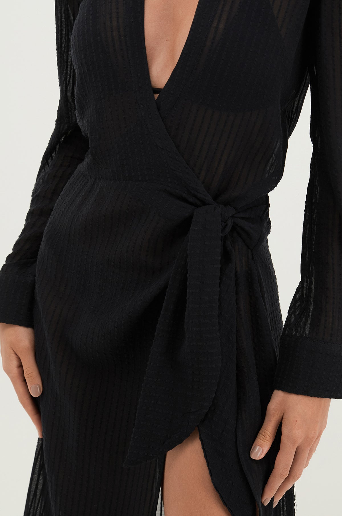 gid://shopify/Product/9596159819997