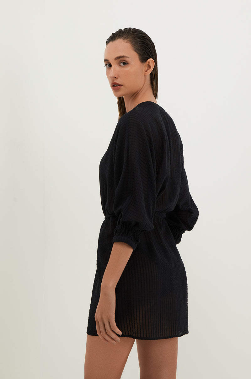 gid://shopify/Product/9596160999645