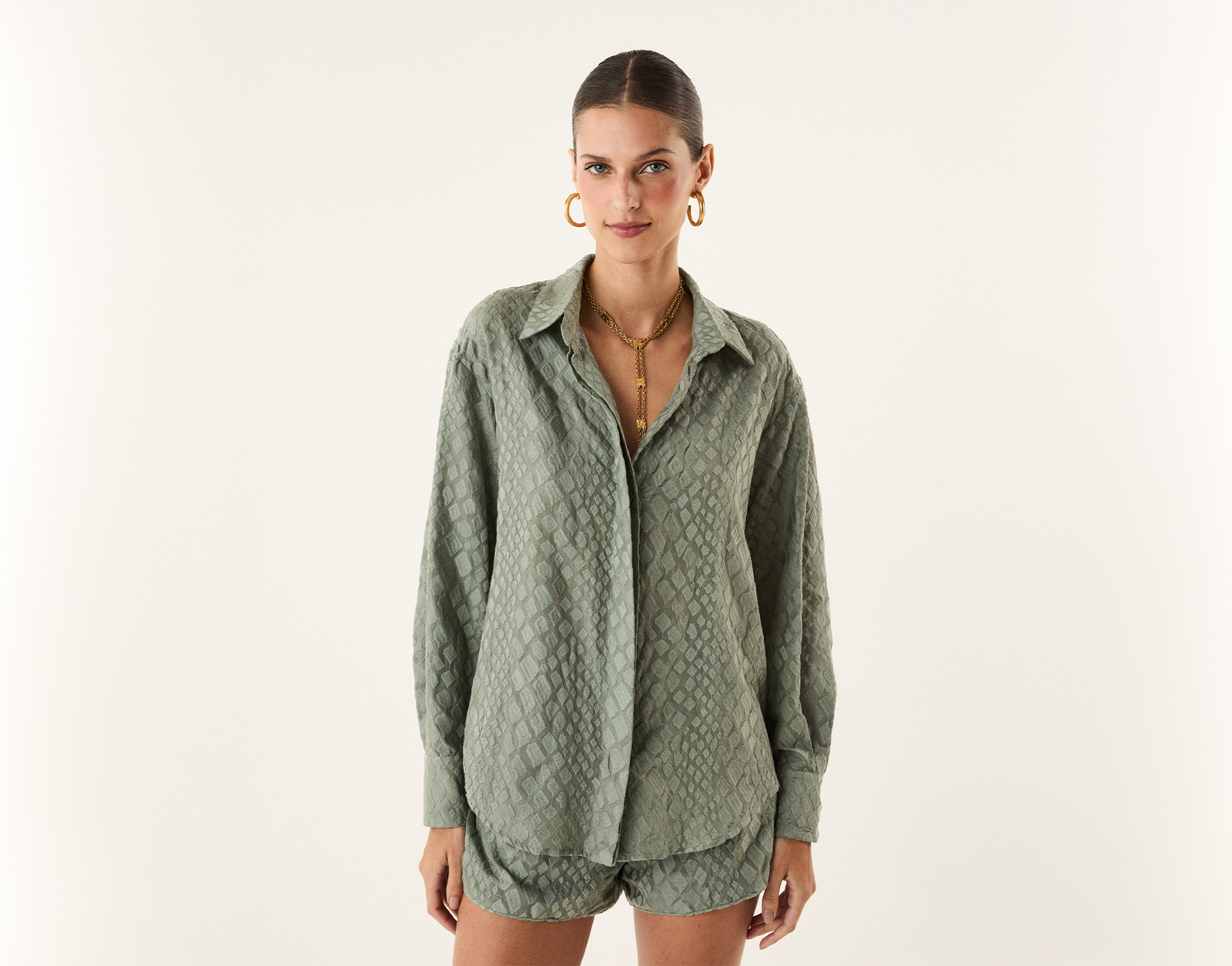 SHOP THE LOOK