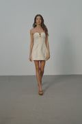 Vestido Curto Lilia Detalhe Natural